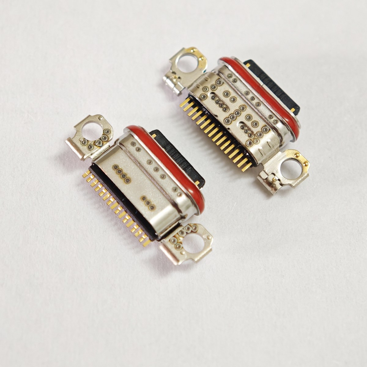 Travel Plug Type C - 2-10 peças para Realme C75: Conector