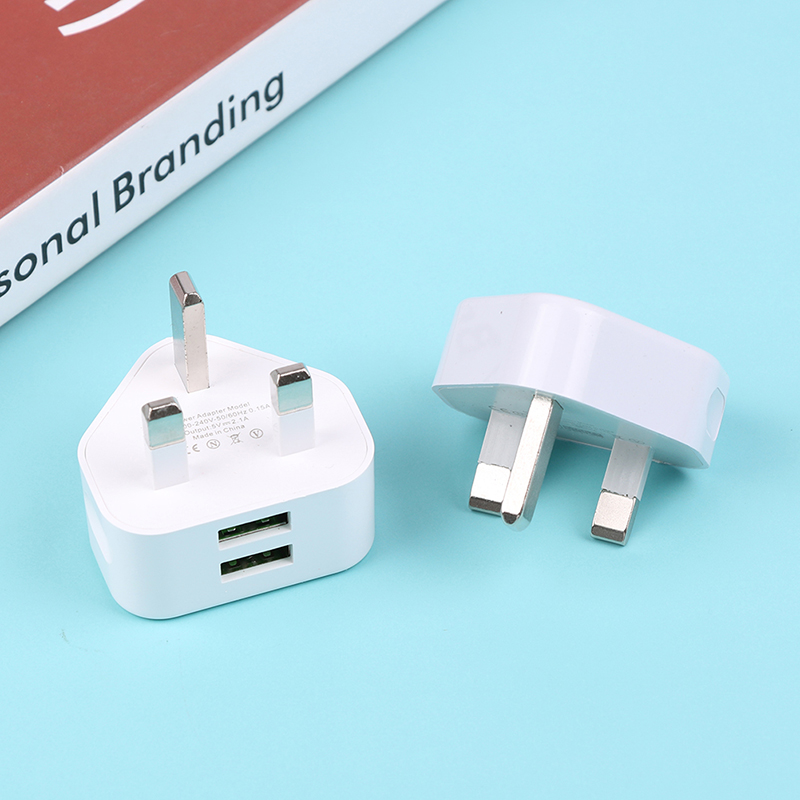 Adaptador universal de carrega - Travel Accessories Uk avaliação e preço