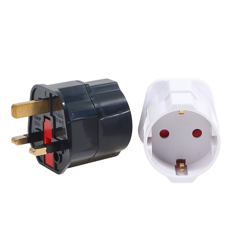 Adaptador Universal de Viagem  - Travel Accessories Uk avaliação e preço